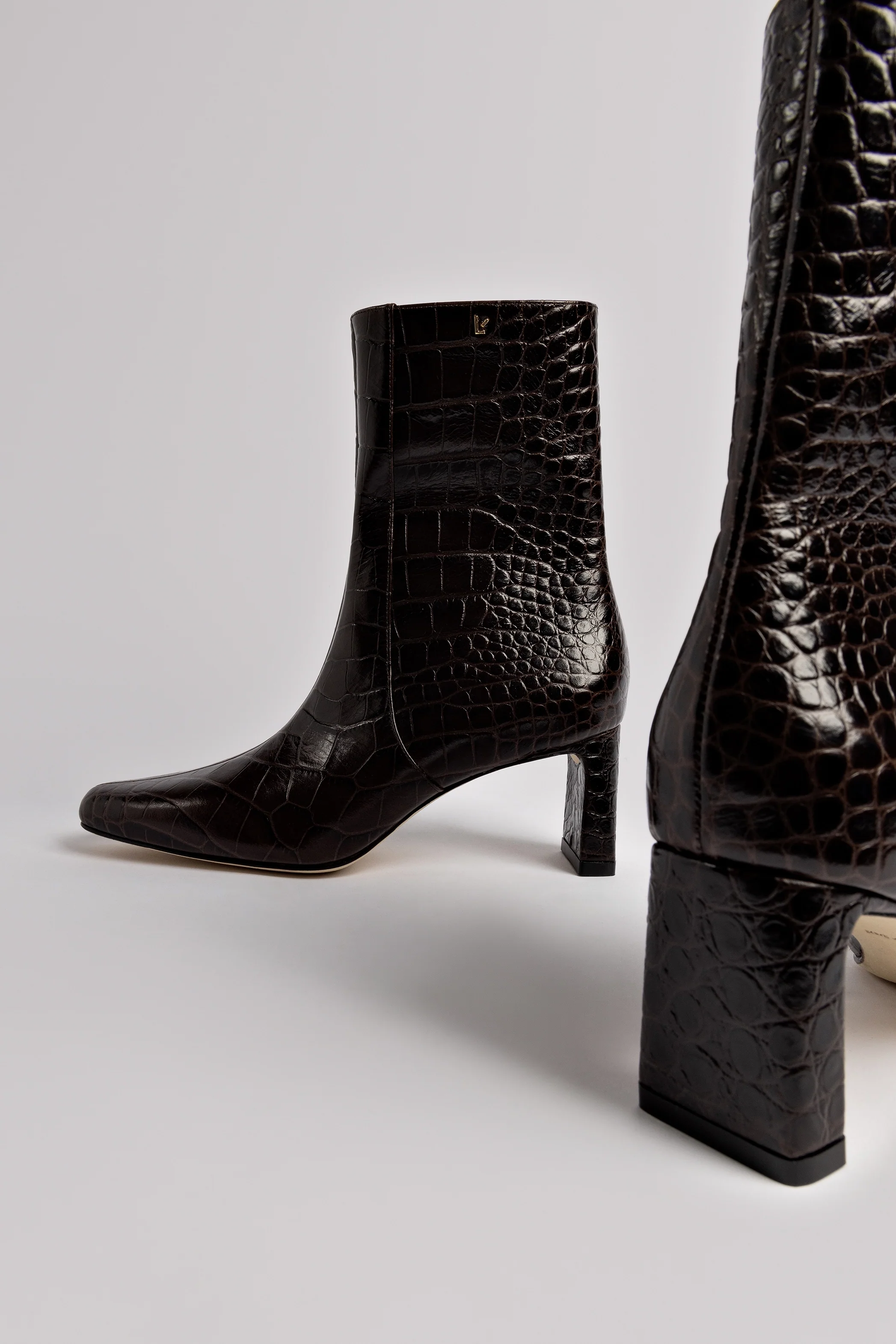 Bota Alexis Couro Croco Marrom - Image 6